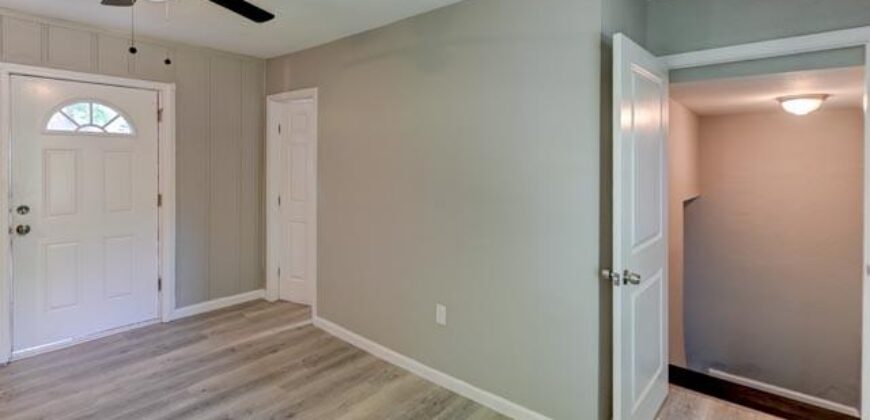 3813 NE 42nd Terrace, Kansas City, MO 64117