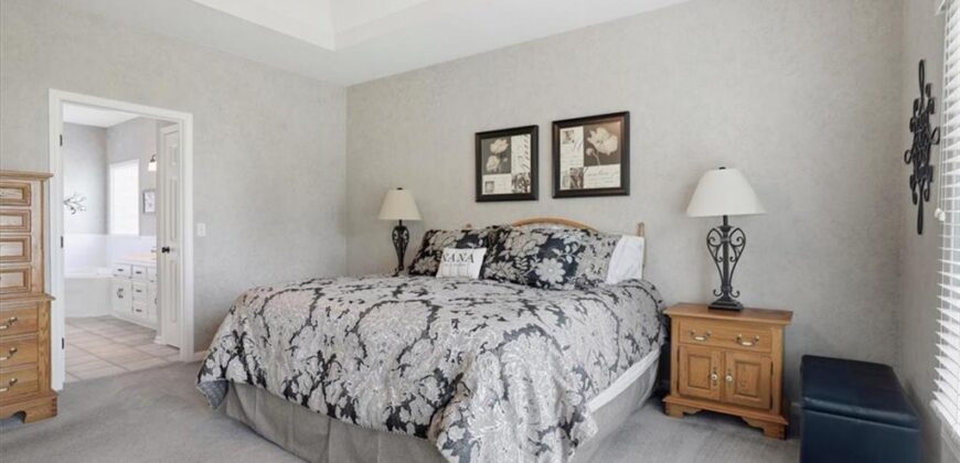 8623 N Richmond Avenue, Kansas City, MO 64157