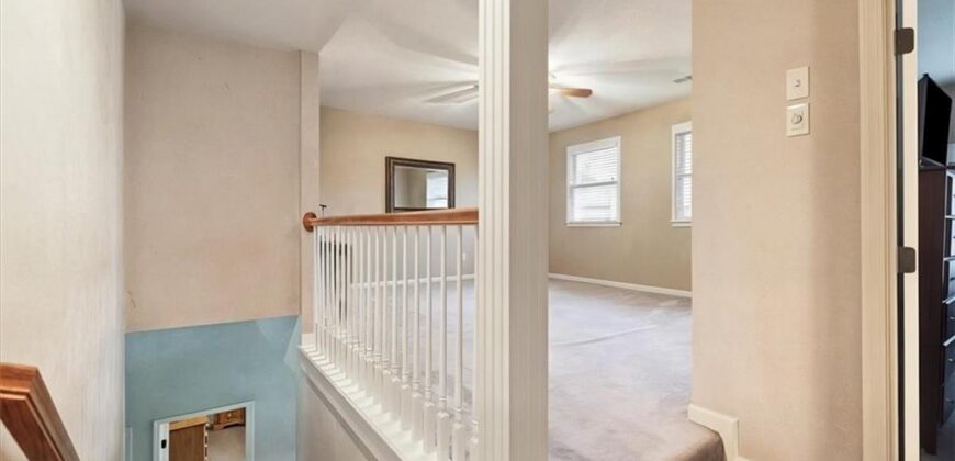8623 N Richmond Avenue, Kansas City, MO 64157