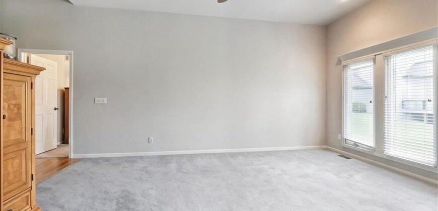 8623 N Richmond Avenue, Kansas City, MO 64157