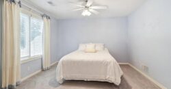 8623 N Richmond Avenue, Kansas City, MO 64157