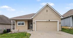 12216 N Pomona Lane, Kansas City, MO 64163