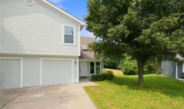 760 Spring Circle, Liberty, MO 64068