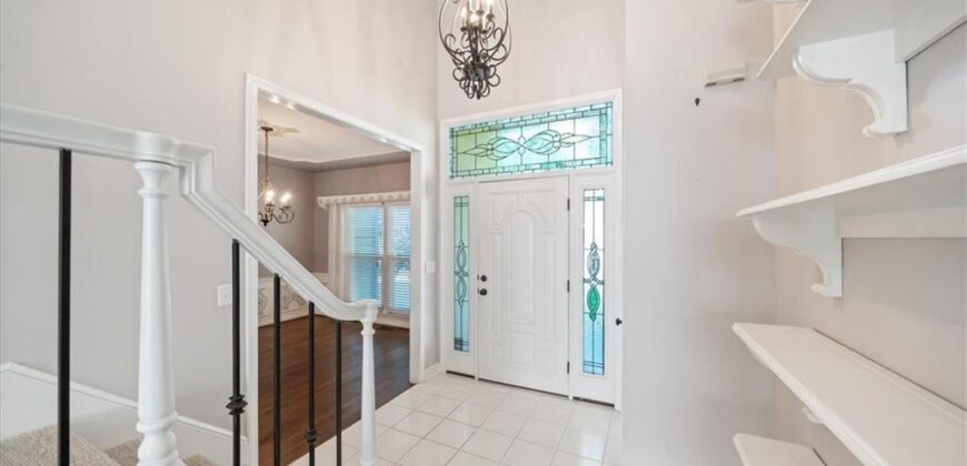 7801 N Revere Drive, Kansas City, MO 64151