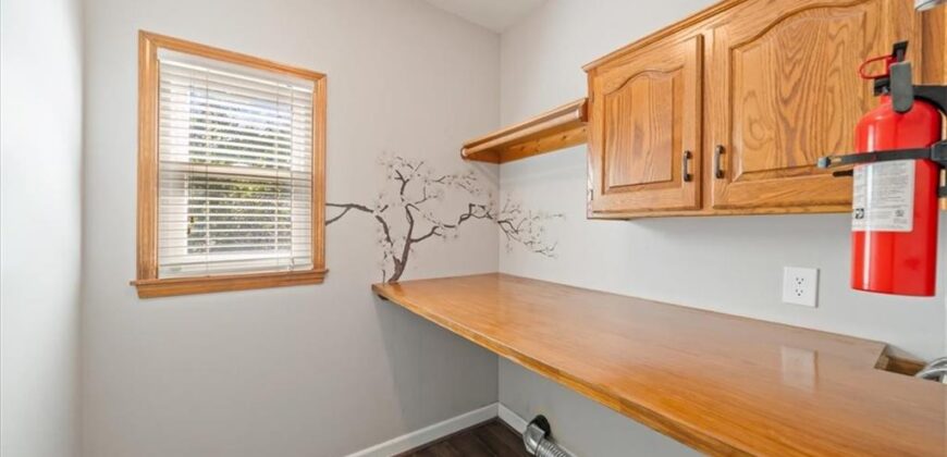 7801 N Revere Drive, Kansas City, MO 64151