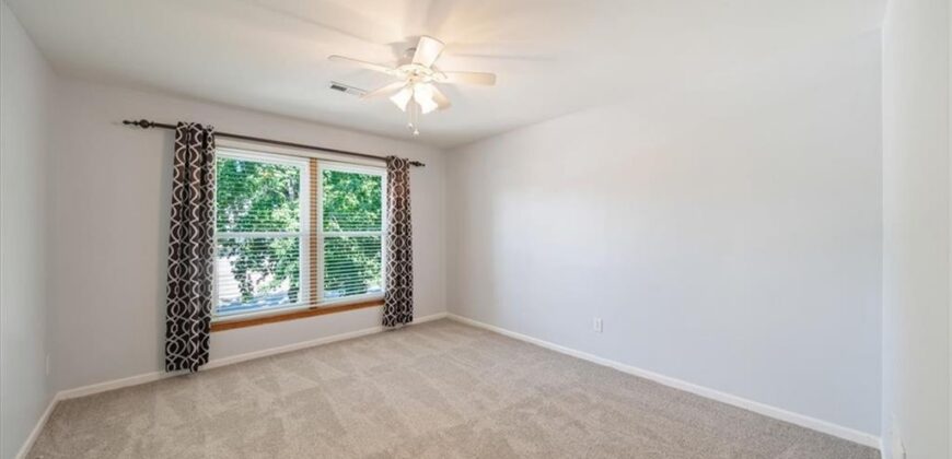 7801 N Revere Drive, Kansas City, MO 64151