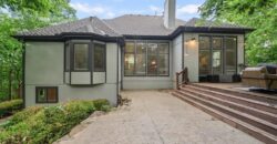 5812 NW Hickory Place, Parkville, MO 64152