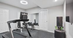 5812 NW Hickory Place, Parkville, MO 64152