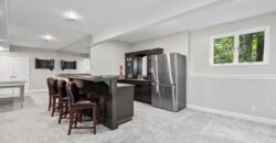 5812 NW Hickory Place, Parkville, MO 64152