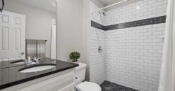 5812 NW Hickory Place, Parkville, MO 64152