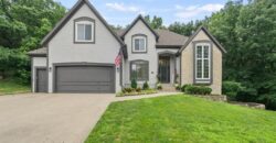 5812 NW Hickory Place, Parkville, MO 64152
