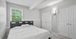 5812 NW Hickory Place, Parkville, MO 64152