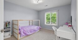 5812 NW Hickory Place, Parkville, MO 64152