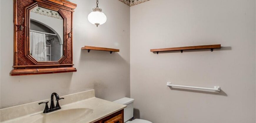 17601 River Drive, Kearney, MO 64060