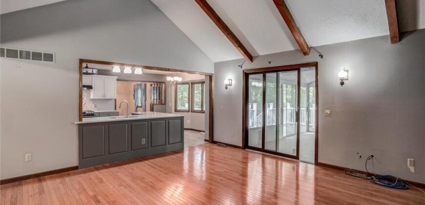 17601 River Drive, Kearney, MO 64060