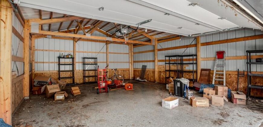 17601 River Drive, Kearney, MO 64060