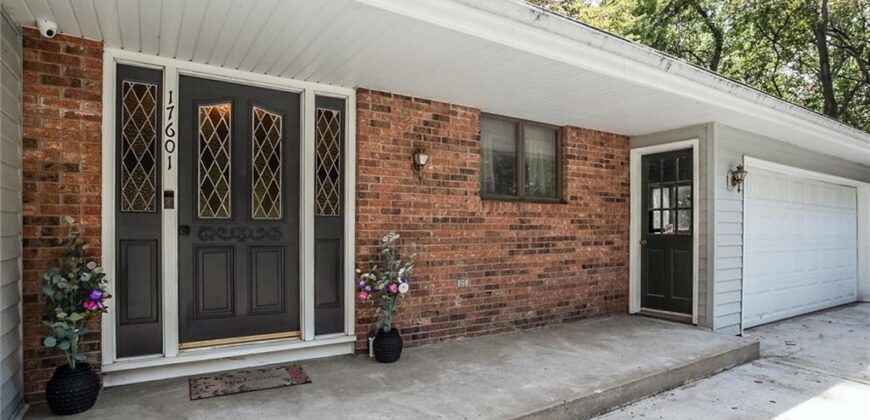 17601 River Drive, Kearney, MO 64060