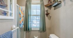 8033 N Harrison Lane, Kansas City, MO 64118