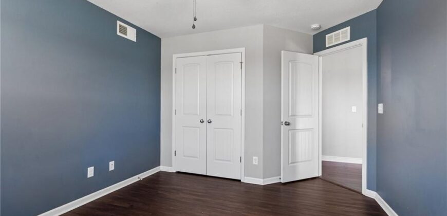 6717 NW 104th Terrace, Kansas City, MO 64154