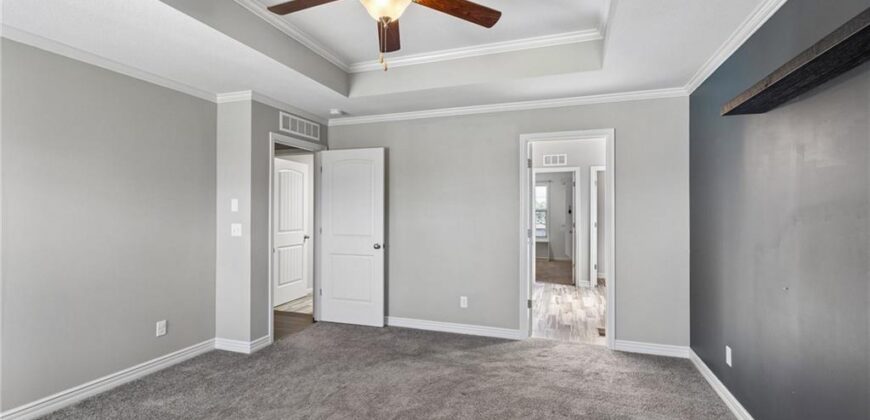 6717 NW 104th Terrace, Kansas City, MO 64154