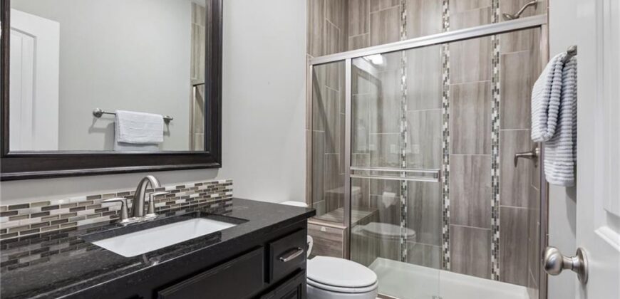6717 NW 104th Terrace, Kansas City, MO 64154