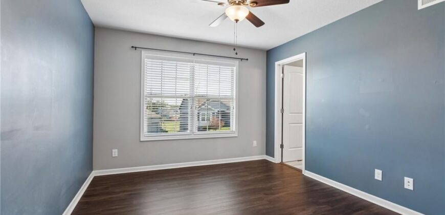 6717 NW 104th Terrace, Kansas City, MO 64154