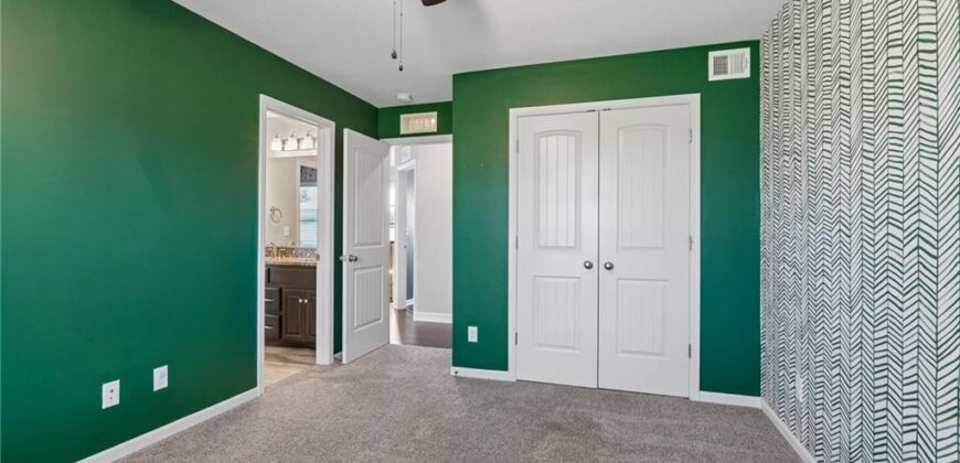 6717 NW 104th Terrace, Kansas City, MO 64154
