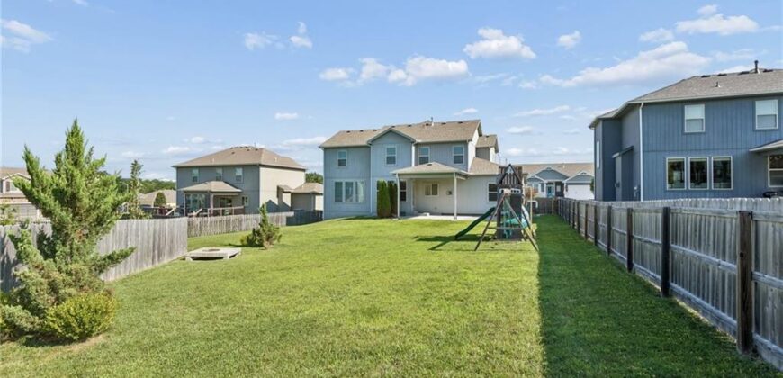 6717 NW 104th Terrace, Kansas City, MO 64154