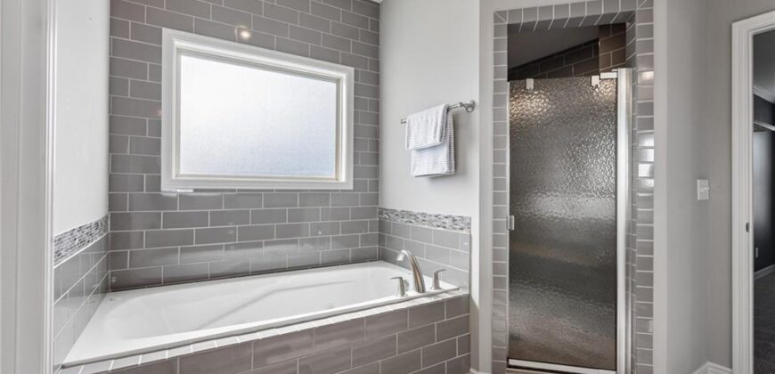 6717 NW 104th Terrace, Kansas City, MO 64154