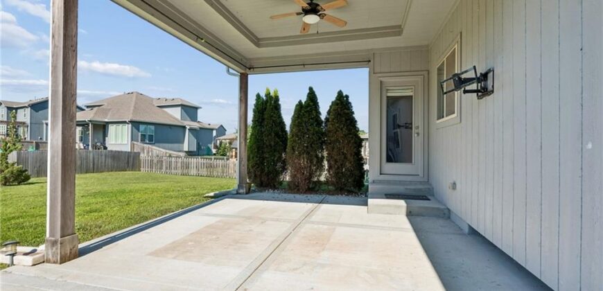 6717 NW 104th Terrace, Kansas City, MO 64154