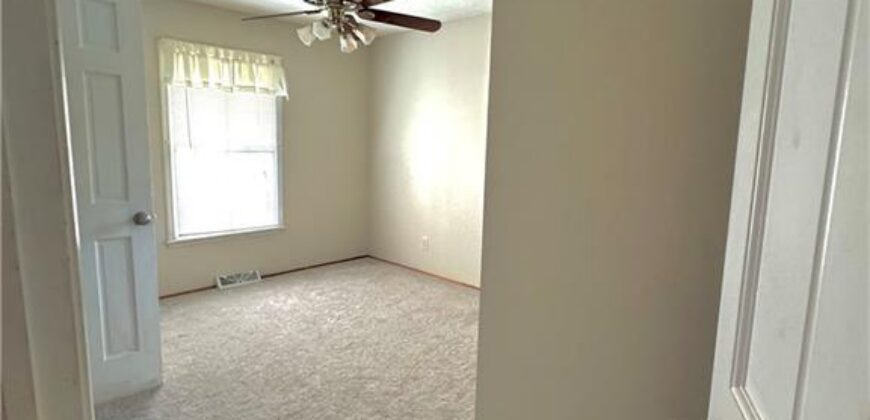 3417 NE Prather Road, Kansas City, MO 64116