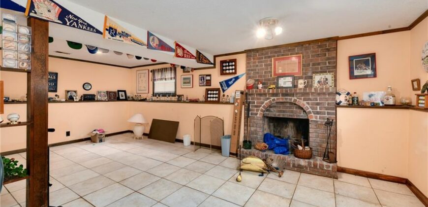 3417 NE Prather Road, Kansas City, MO 64116