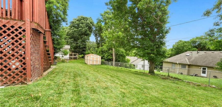 3417 NE Prather Road, Kansas City, MO 64116