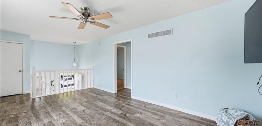 8669 N Hull Avenue, Kansas City, MO 64154