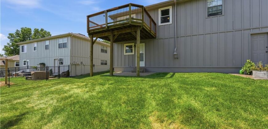 8669 N Hull Avenue, Kansas City, MO 64154