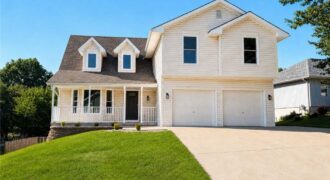 724 N Plum Rose Drive, Liberty, MO 64068
