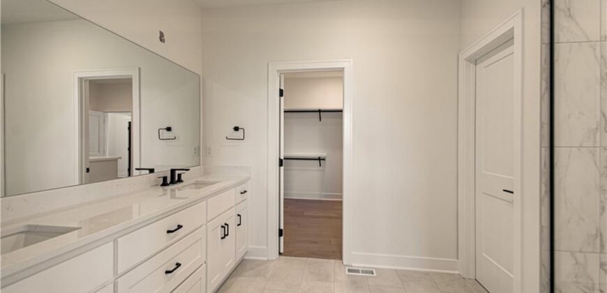 7604 N Gower Avenue, Kansas City, MO 64151