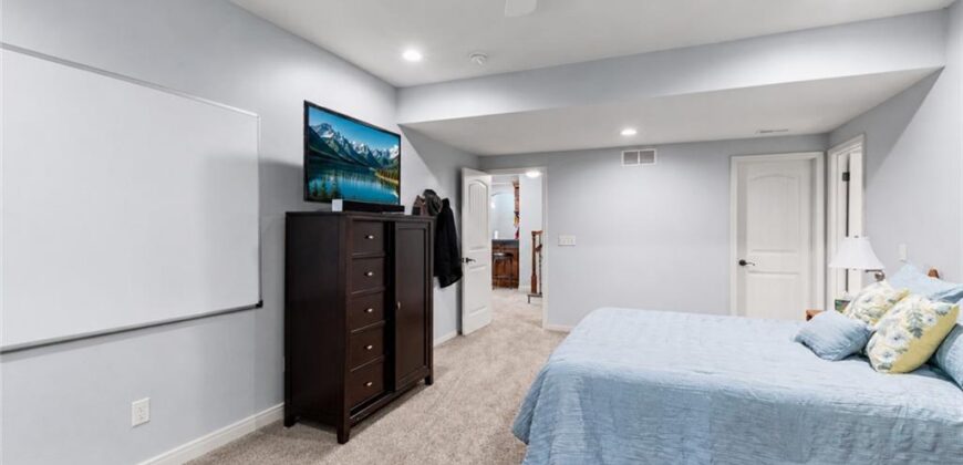 9127 N Evanston Avenue, Kansas City, MO 64157