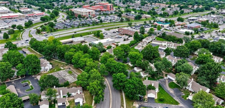 6210 NW 82nd Terrace, Kansas City, MO 64151
