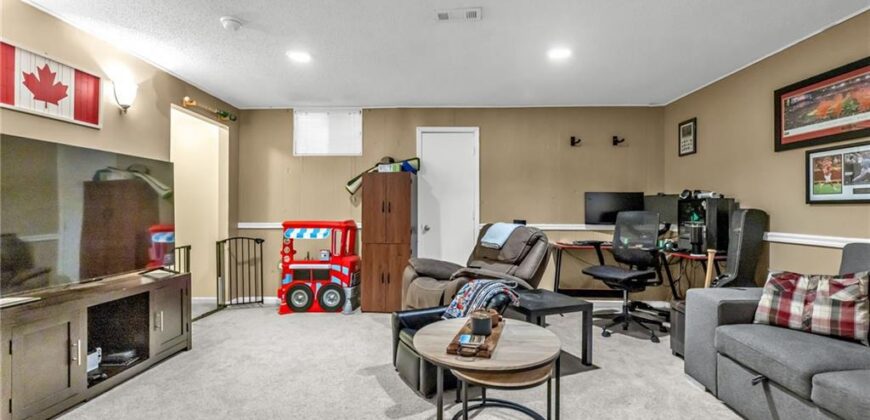 6210 NW 82nd Terrace, Kansas City, MO 64151