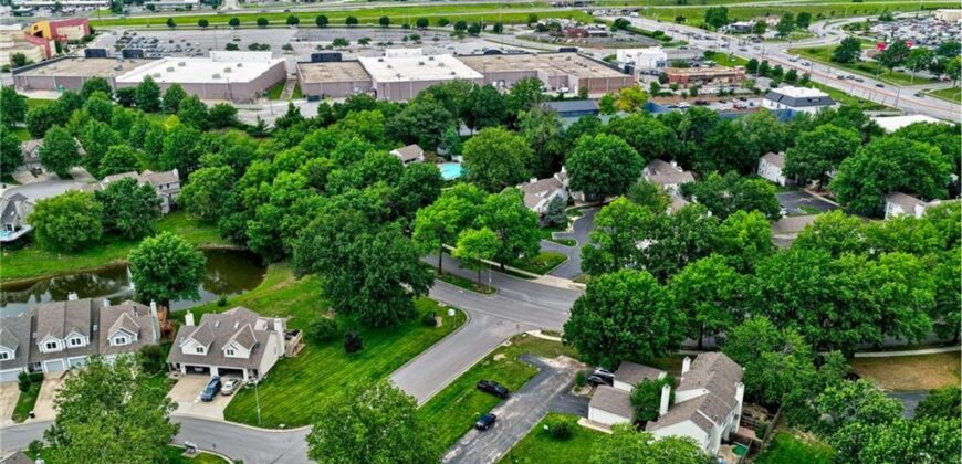 6210 NW 82nd Terrace, Kansas City, MO 64151