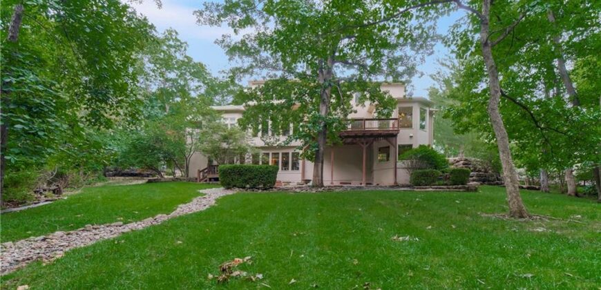 4522 N Mulberry Court, Kansas City, MO 64116