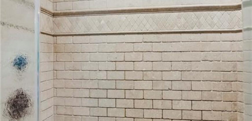 4522 N Mulberry Court, Kansas City, MO 64116