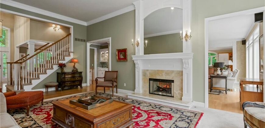 4522 N Mulberry Court, Kansas City, MO 64116
