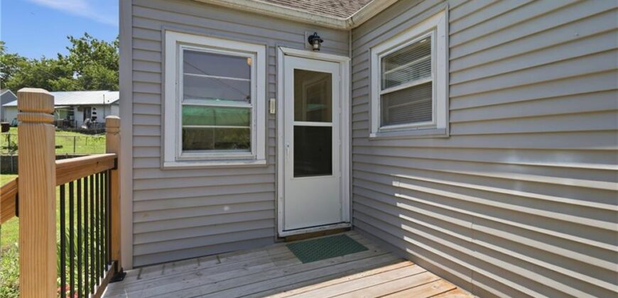 5341 N SPRUCE Avenue, Kansas City, MO 64119