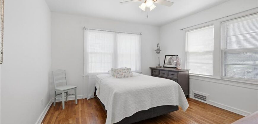 5341 N SPRUCE Avenue, Kansas City, MO 64119