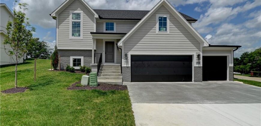 6400 NW 98th Street, Kansas City, MO 64153