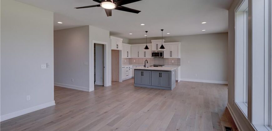 6400 NW 98th Street, Kansas City, MO 64153
