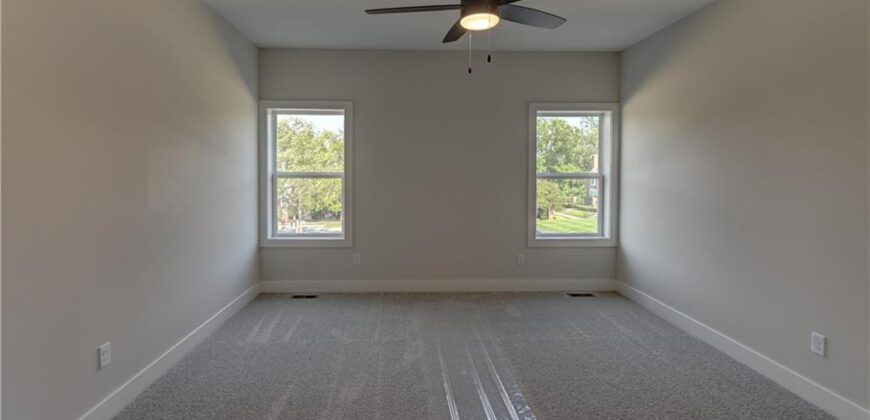 6400 NW 98th Street, Kansas City, MO 64153