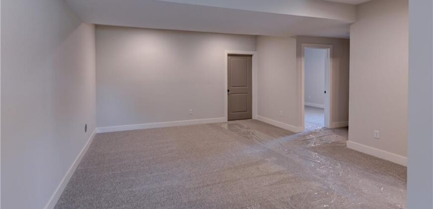 6400 NW 98th Street, Kansas City, MO 64153